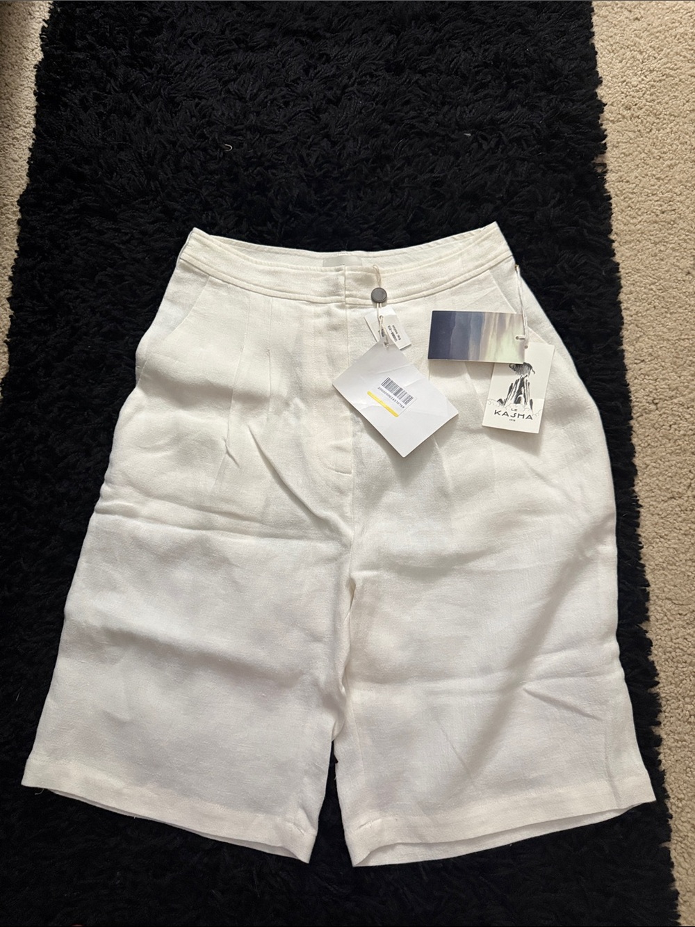 LE KASHA Cream High-Waist Women’s Bermuda